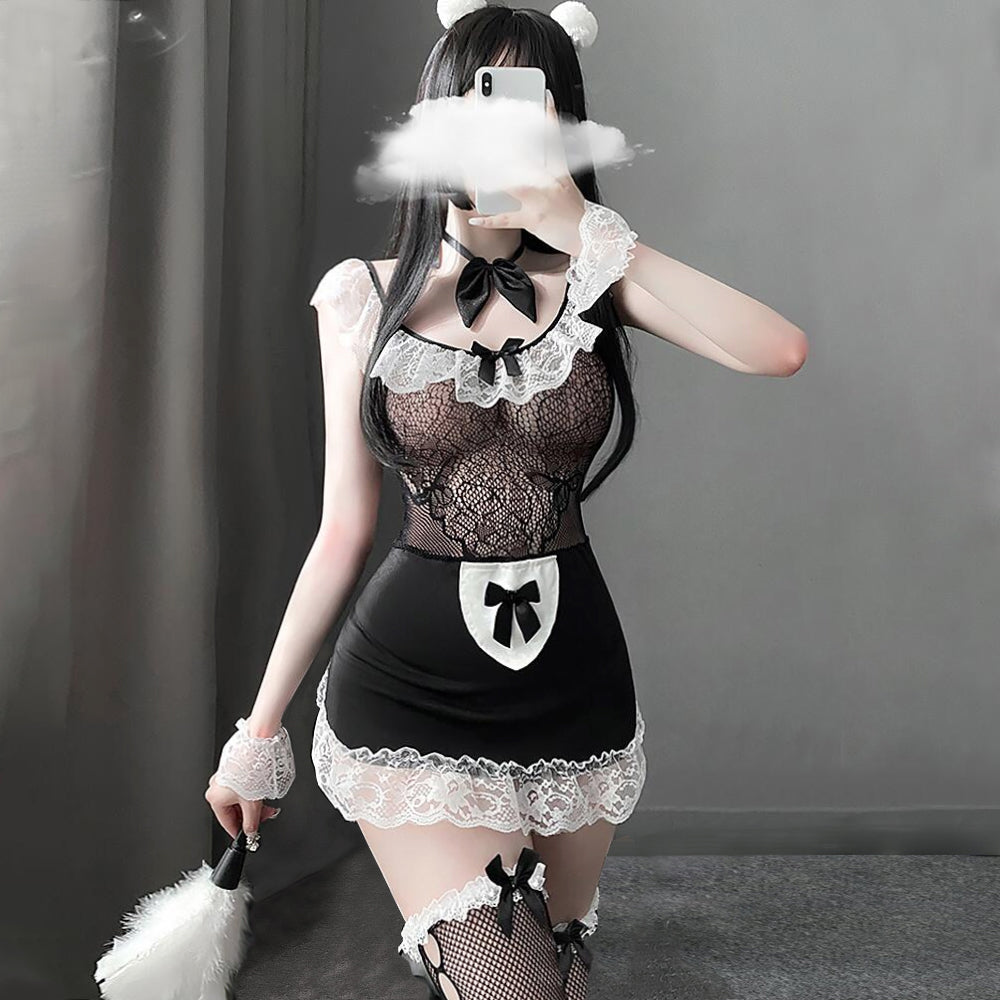 コスプレ av 誘惑メイド レーストリム衣装